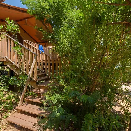 Kemping U Pirellu 4*