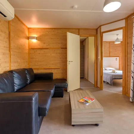 U Pirellu Kamp alanı Porto-Vecchio (Corsica)