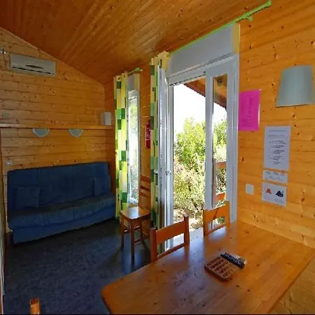Kamp alanı U Pirellu Porto-Vecchio (Corsica)