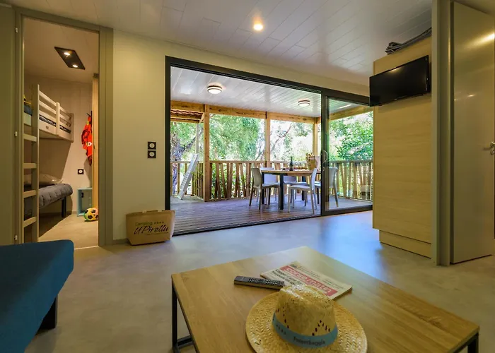 キャンプ場 U Pirellu 4*